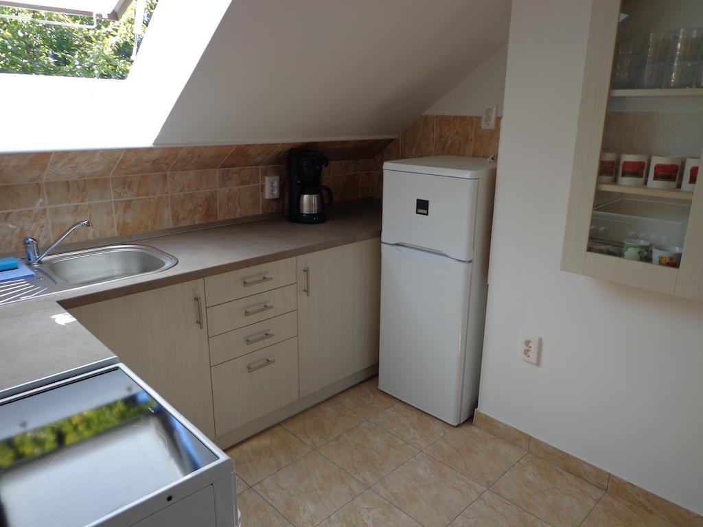 Traumblick Appartement Am Balaton Фоньод Номер фото